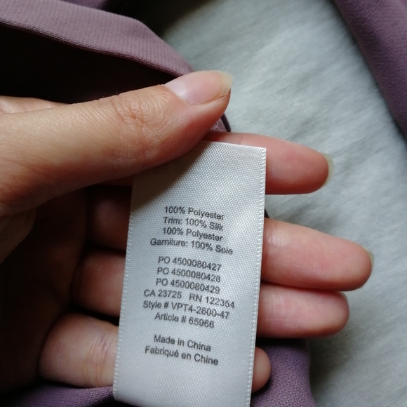 OLD - WILFRED Laon Blouse Open Back Tie Back Taupe Mauve Small Aritzia - Picture 10 of 12